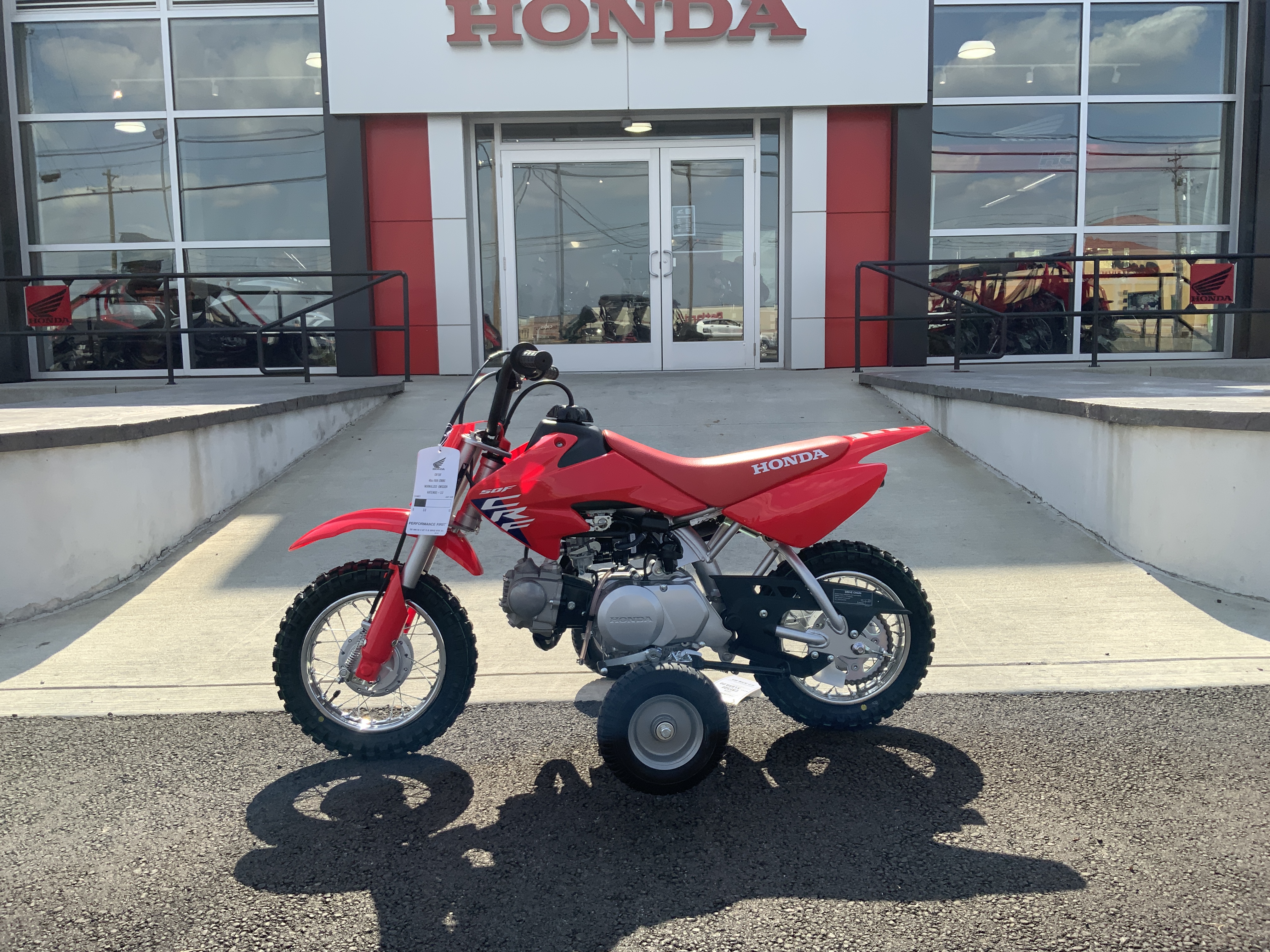 2026 Honda CRF50F W/TRAINING WHEELS - Photo 4